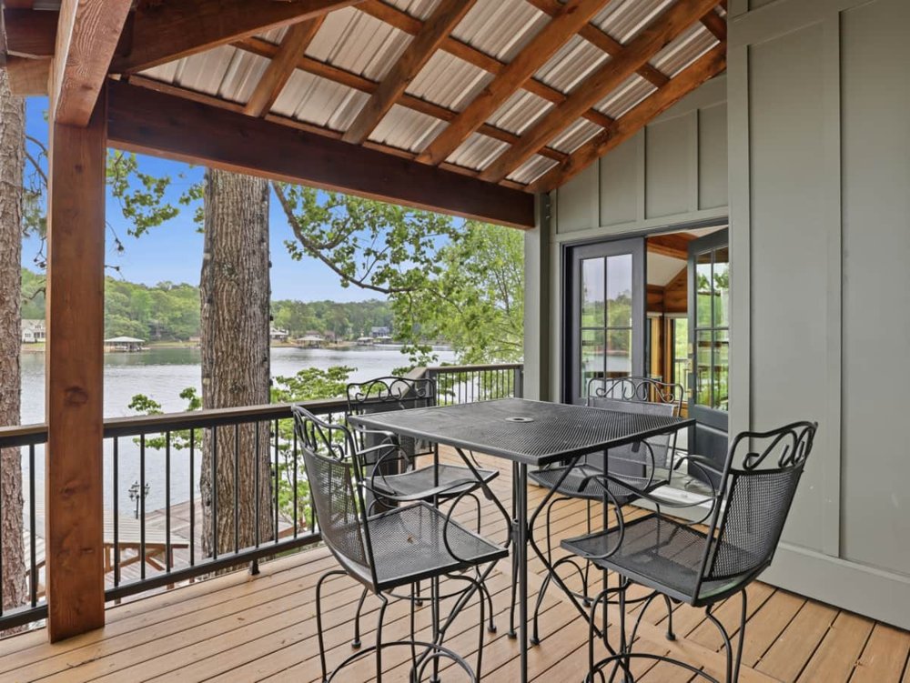 The Tree House on Lake Martin
